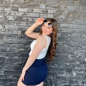 Meet your Posher, Andrea